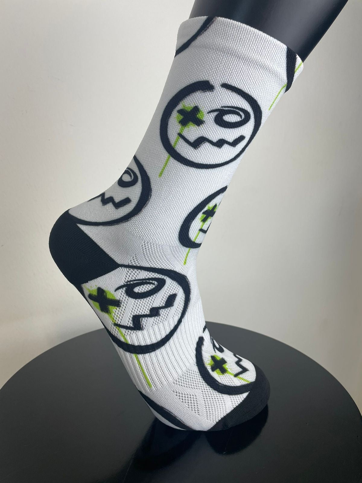 XO White Cotton Socks